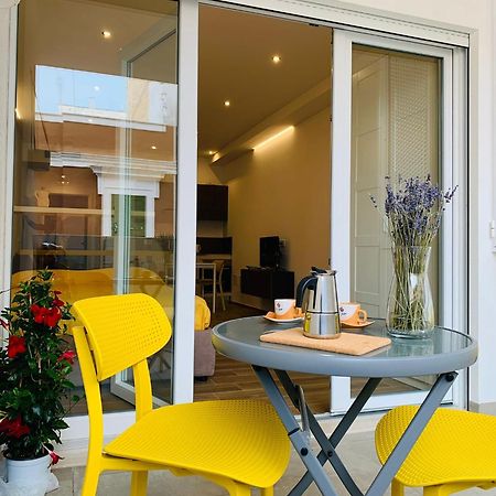 Domus13-With Private Parking Apartman Bari Kültér fotó