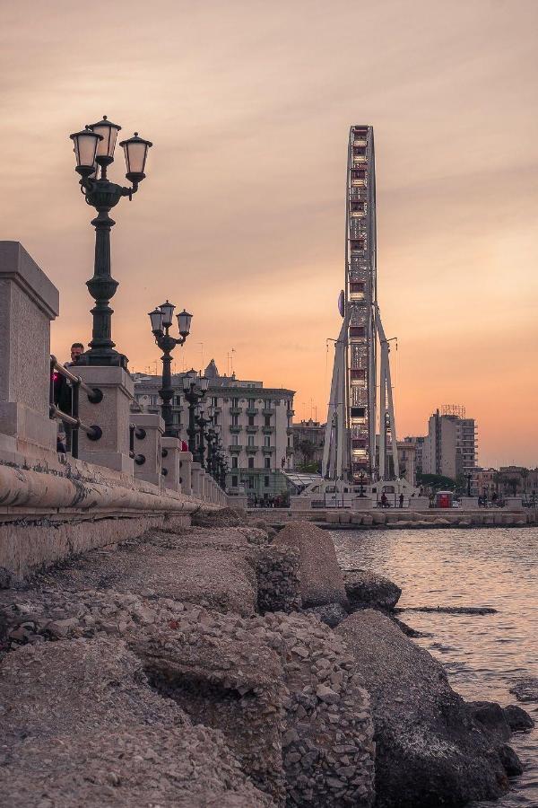 Domus13-With Private Parking Apartman Bari Kültér fotó