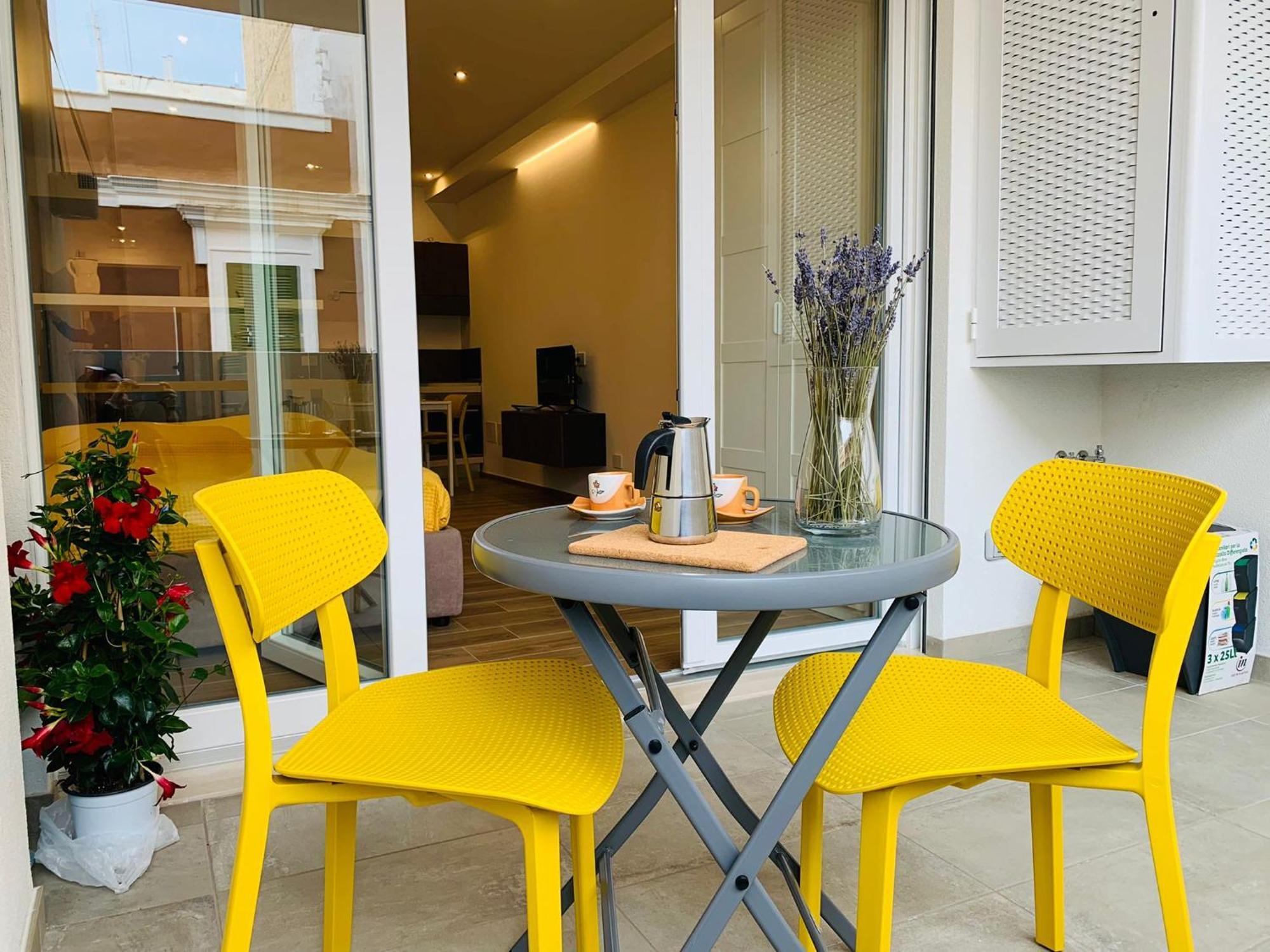 Domus13-With Private Parking Apartman Bari Kültér fotó