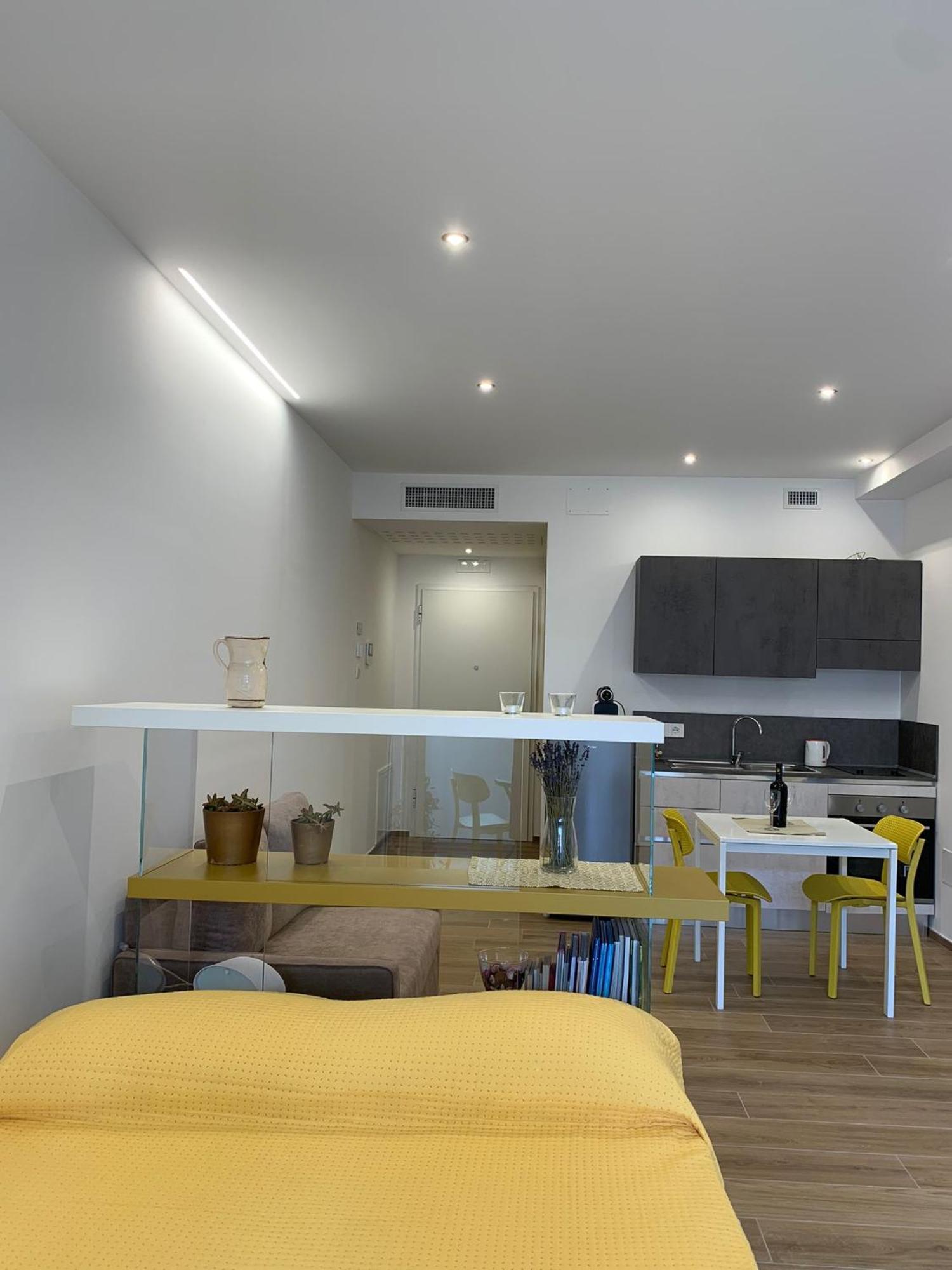 Domus13-With Private Parking Apartman Bari Kültér fotó