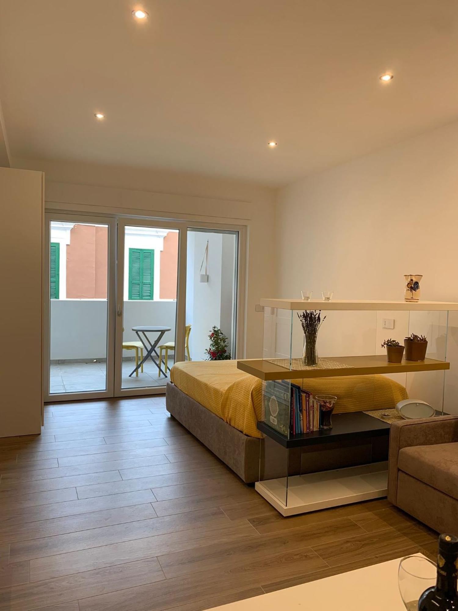 Domus13-With Private Parking Apartman Bari Kültér fotó