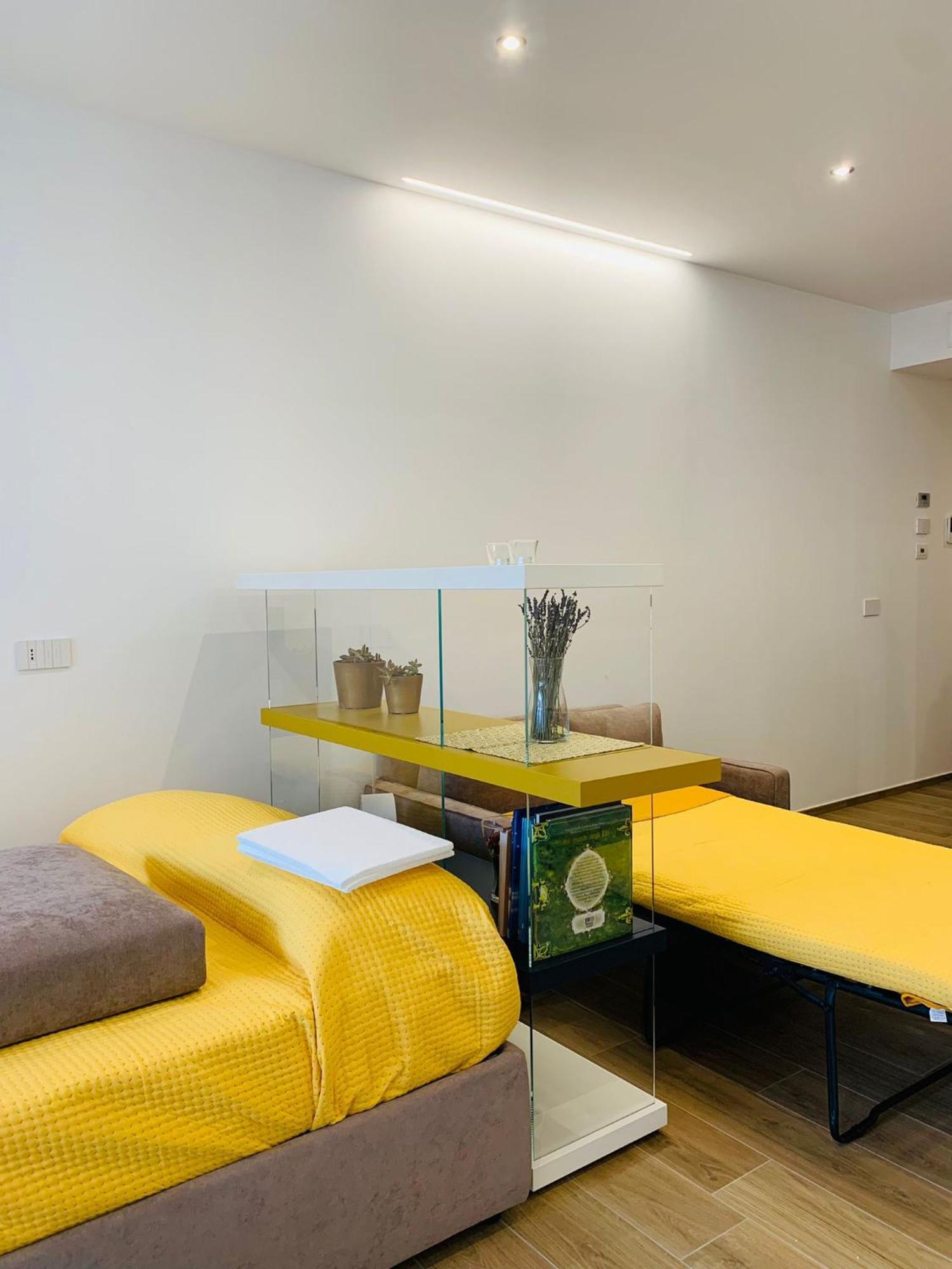 Domus13-With Private Parking Apartman Bari Kültér fotó