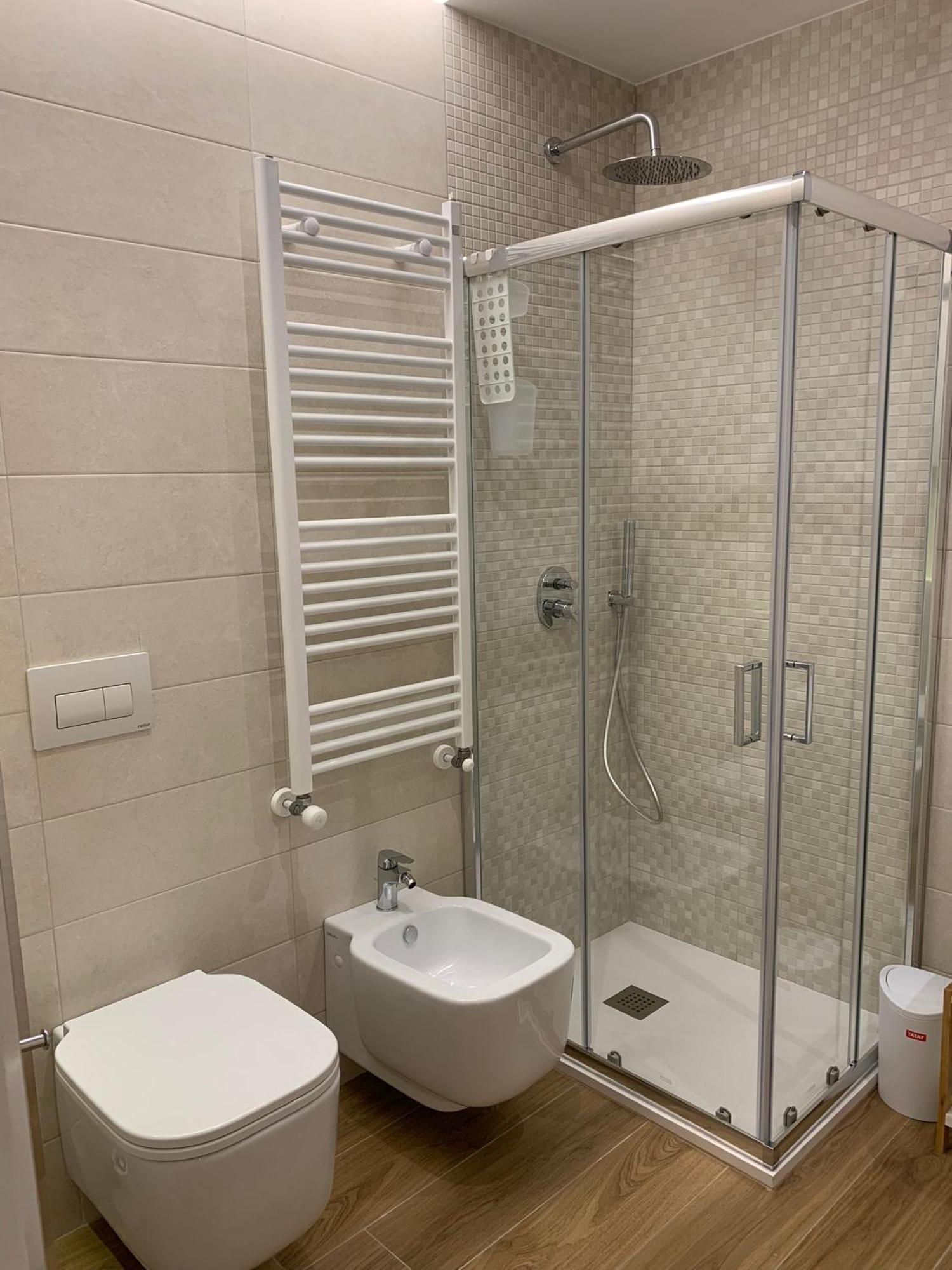 Domus13-With Private Parking Apartman Bari Kültér fotó
